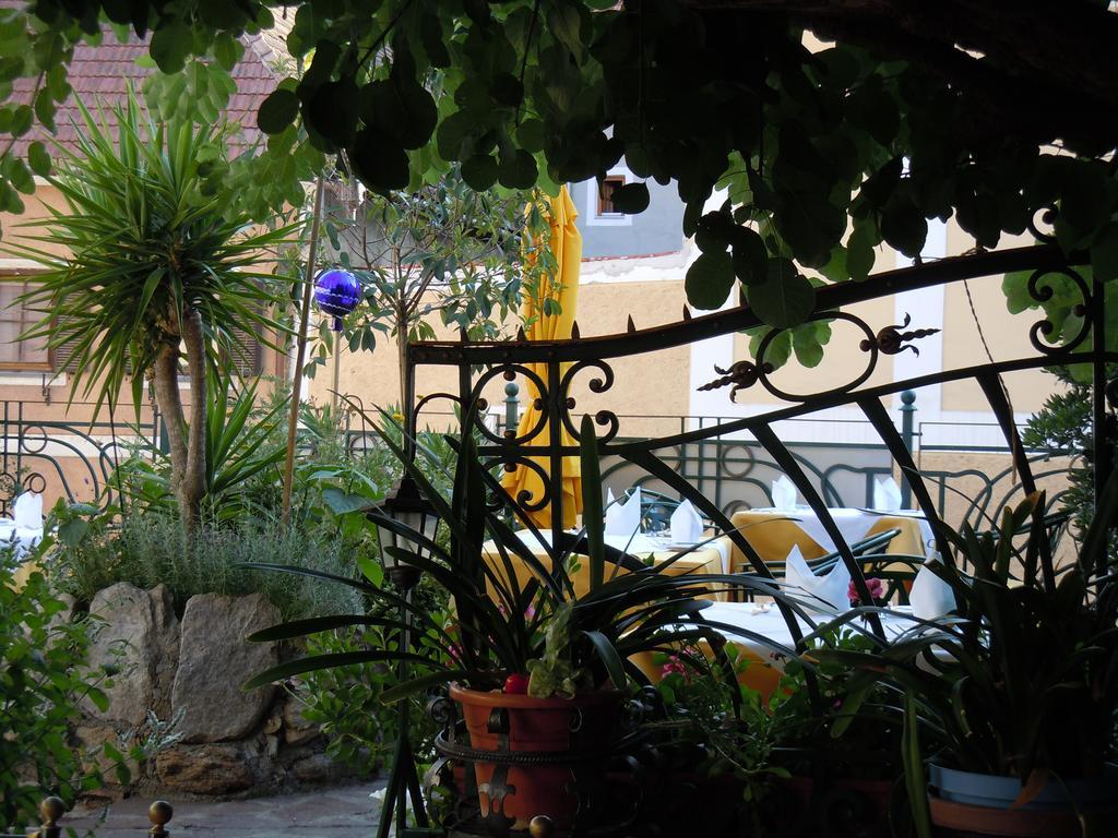 Boutique Hotel Ur-Wachau Weissenkirchen in der Wachau Dış mekan fotoğraf