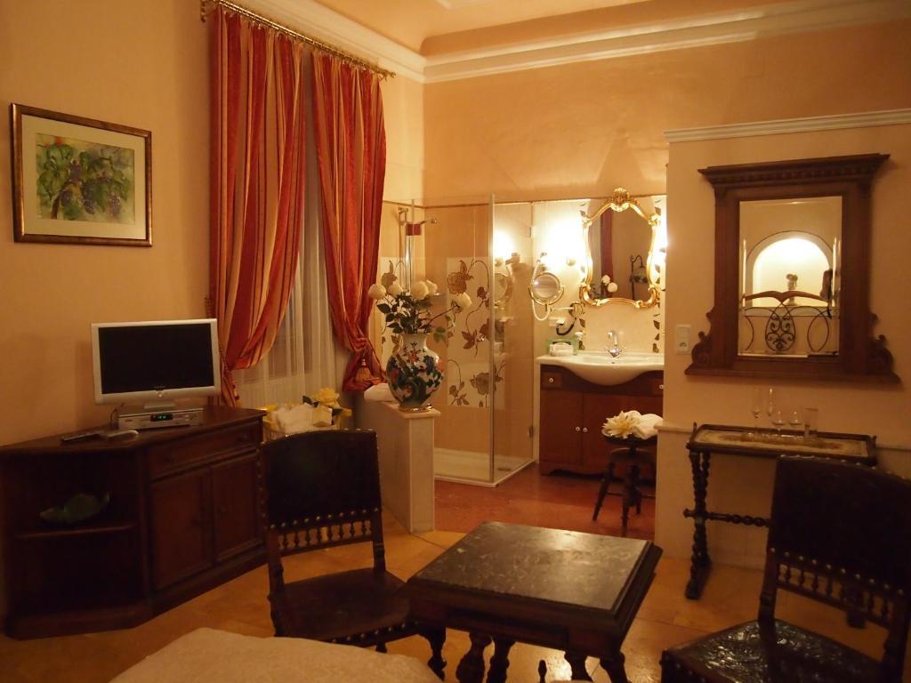 Boutique Hotel Ur-Wachau Weissenkirchen in der Wachau Oda fotoğraf